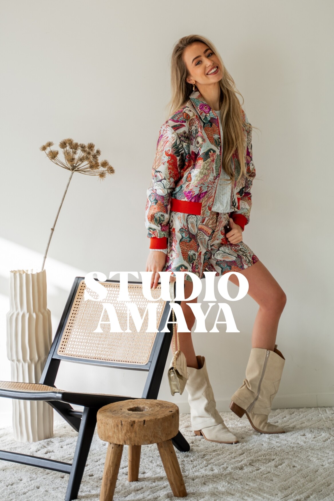 #SHOP THE LOOK 1562 %lookbooks.TITEL%