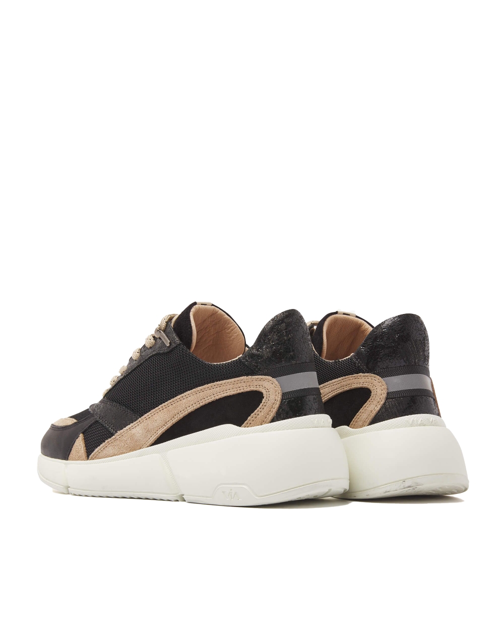 CELINA JAE CHUNKY SNEAKER 