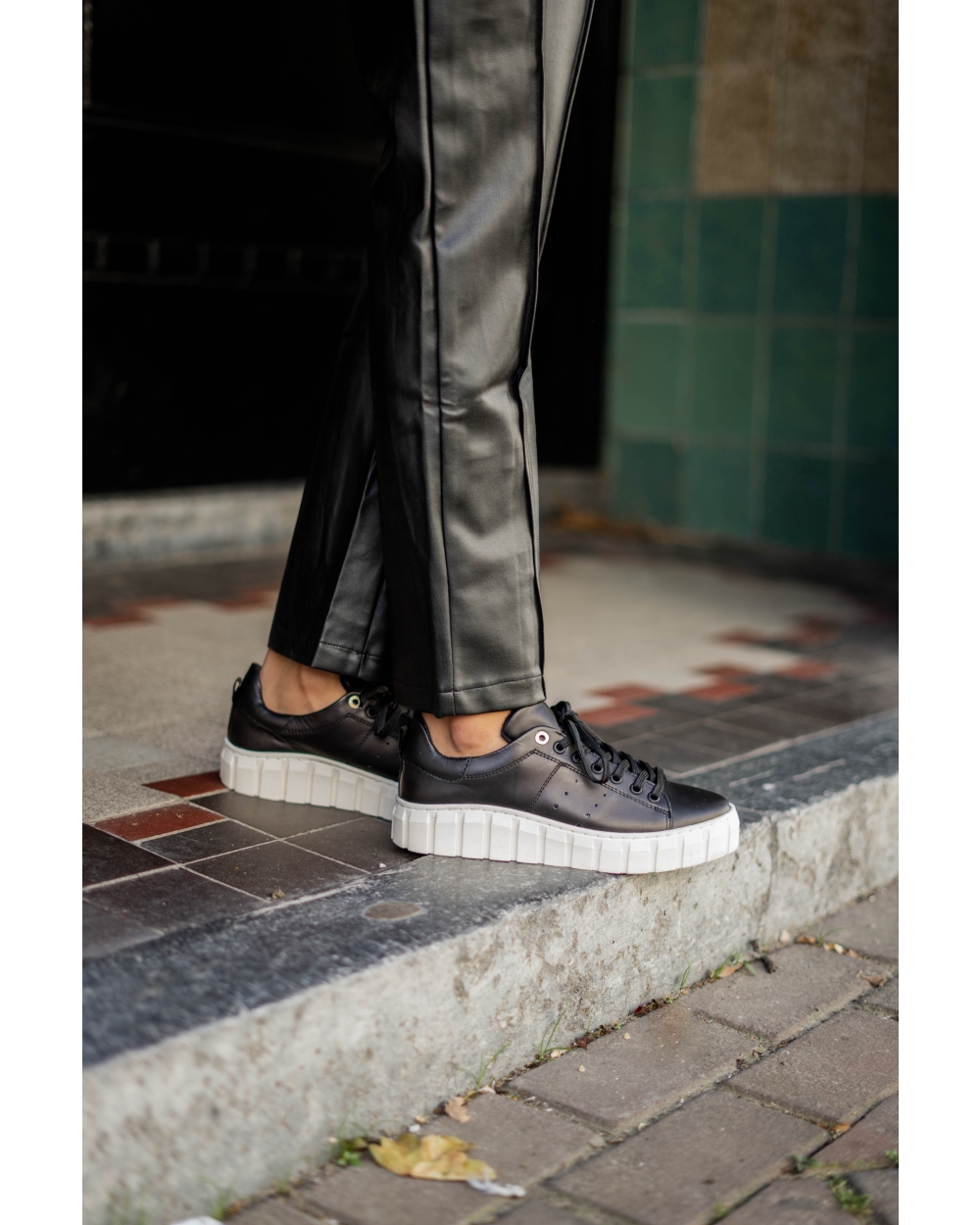 SNEAKER HARPER ZWART