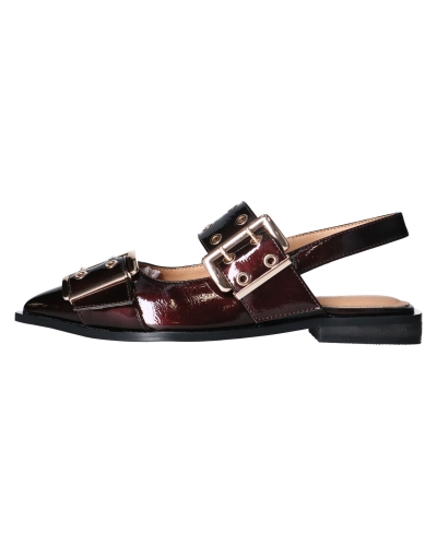 Gossip 1.16.52.027 01 SLINGBACK