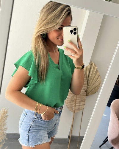 TOP MET RUFFLE GROEN
