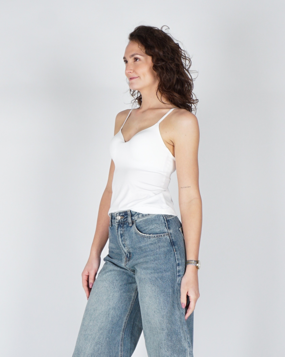 INVISIBLE TOP WIT