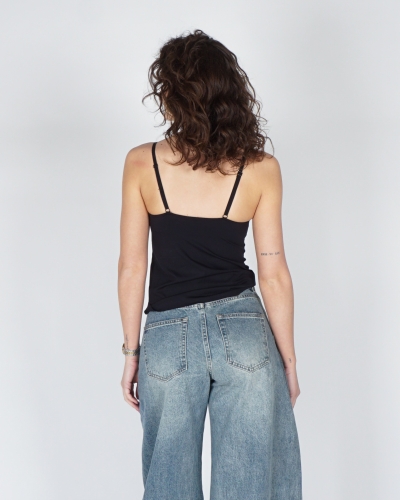 INVISIBLE TOP ZWART