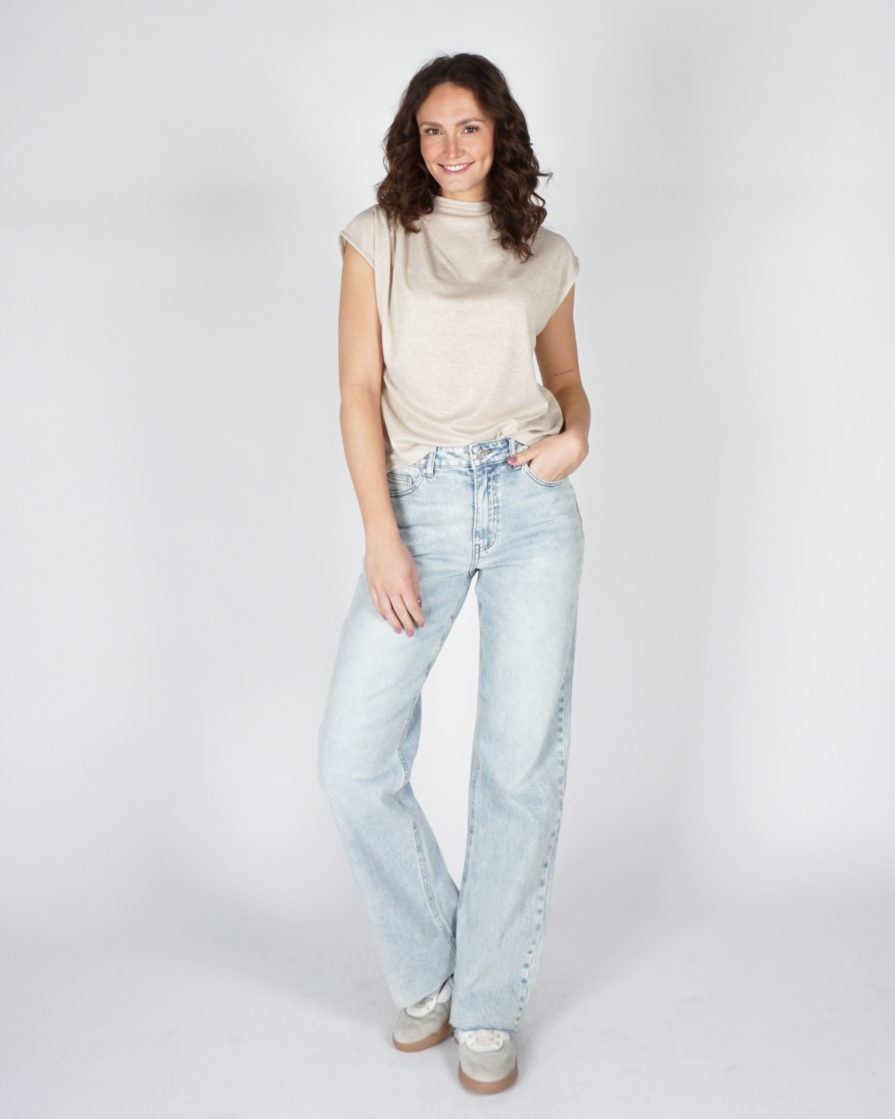 KORTE MOUWEN TOP LUREX BEIGE