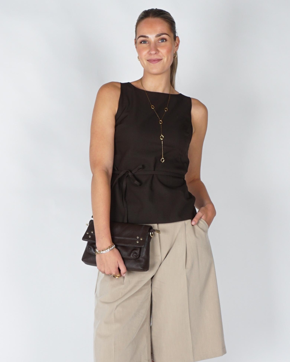 Neo Noir TOP NASSA STRUCTURE Bruin