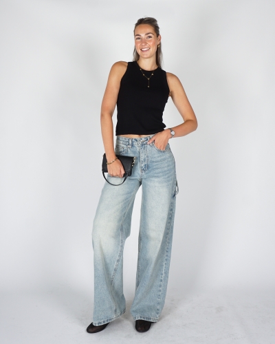 BASIC TOP ZWART