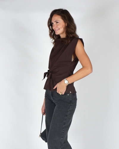 Gossip TOP MET KNOOP BRITT TOP MET KNOOP BRITT