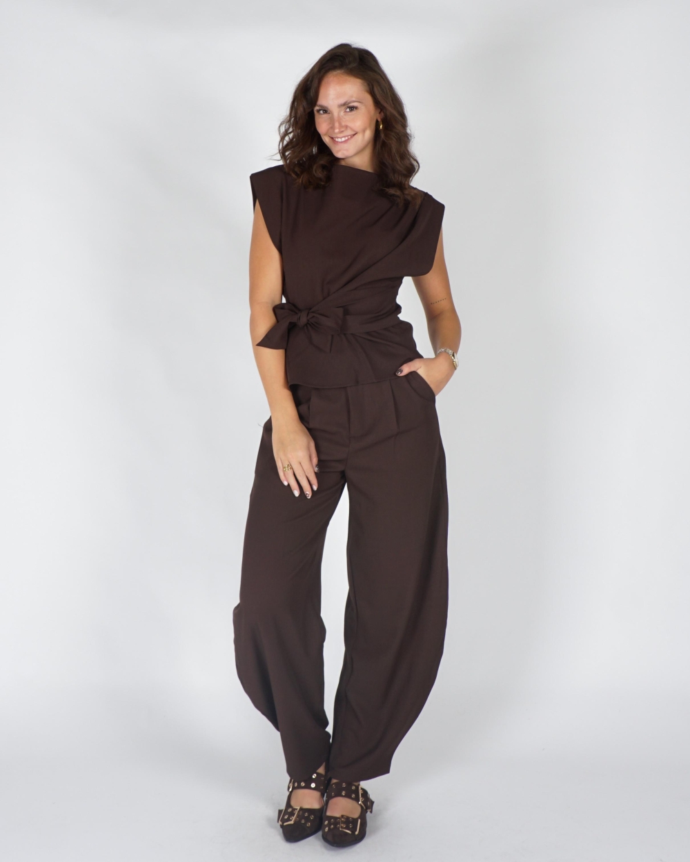 Gossip TOP MET KNOOP BRITT Bruin