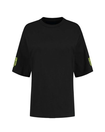 Nikkie ONE T-SHIRT