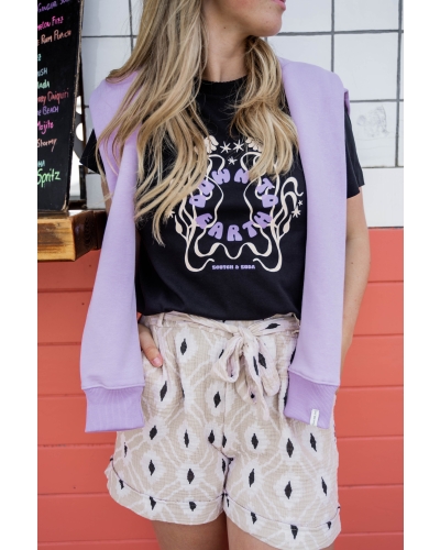 REGULAR-FIT T-SHIRT WITH FLORAL ART BLACK