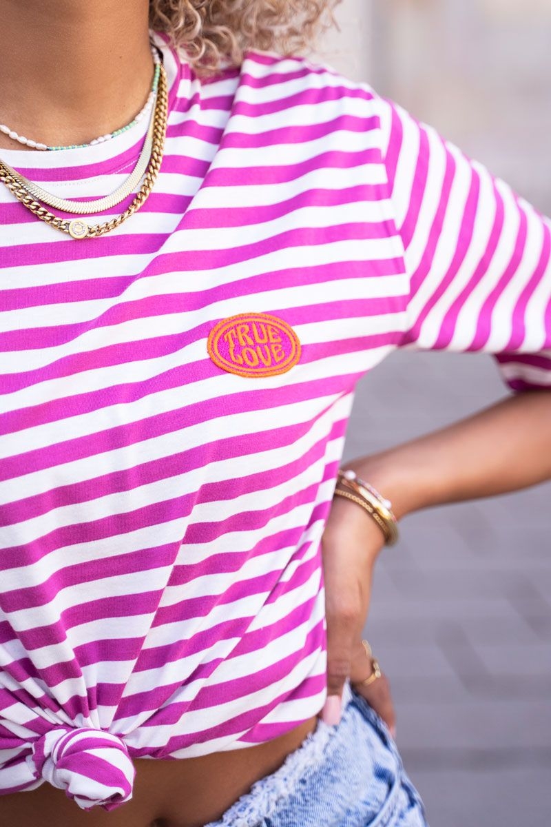 ROZE GESTREEPT T-SHIRT TRUE LOVE