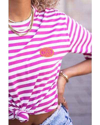 ROZE GESTREEPT T-SHIRT TRUE LOVE