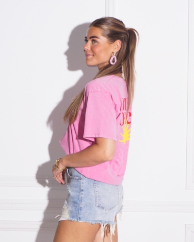 T-SHIRT OUT OF OFFICE ROZE