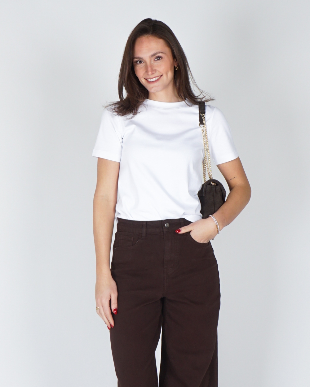 BASIC T-SHIRT MET RONDE HALS WIT