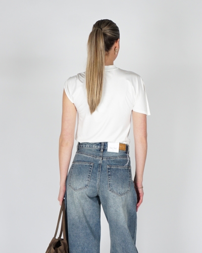 T-SHIRT SWAAN WIT
