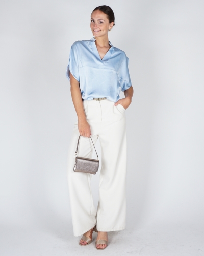 SATIJNEN BLOUSE ANELLE LICHTBLAUW