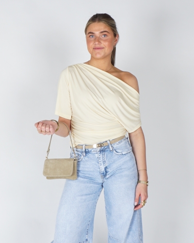 Only OFF SHOULDER TOP ANISE LICHTGEEL