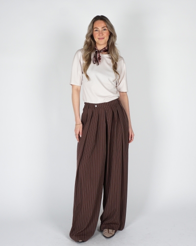 GETAILLEERD T-SHIRT BEIGE