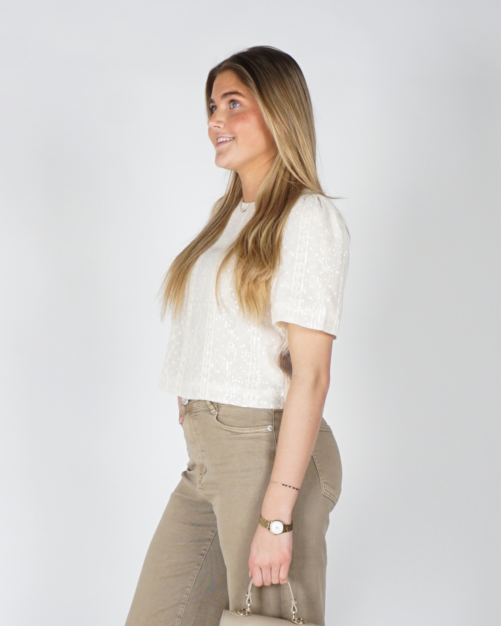 TOP MET PAILLETTEN ECRU