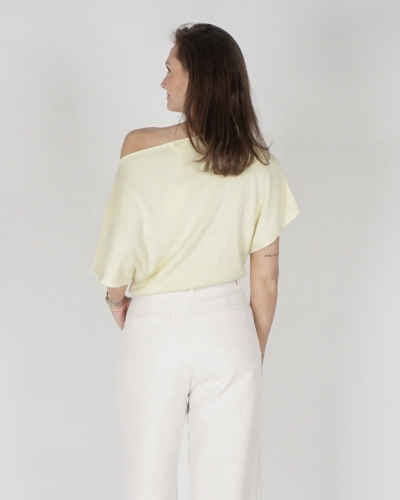ONESHOULDER TOP TRIJNTJE LICHTGEEL
