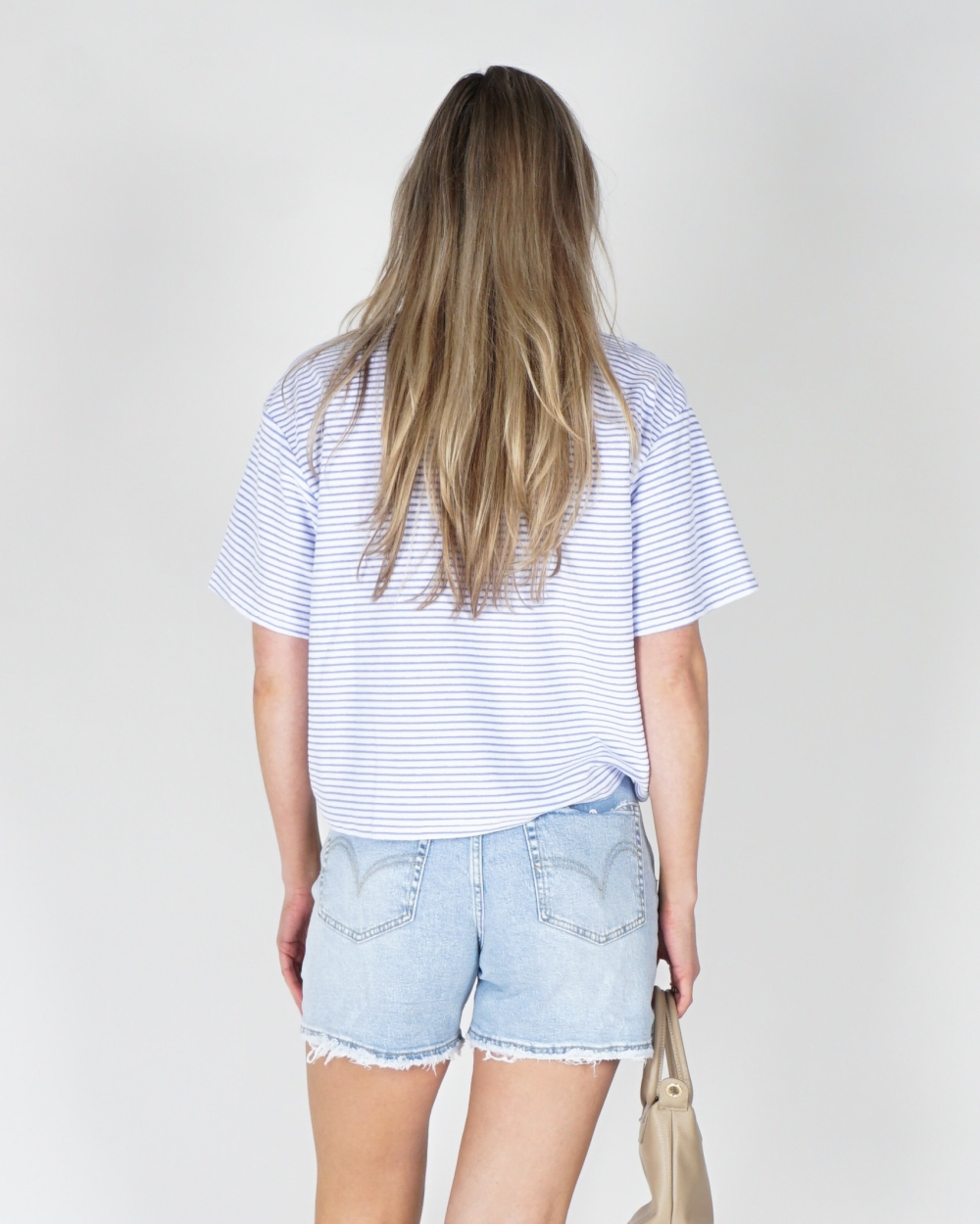 GESTREEPT BADSTOF T-SHIRT BLAUW