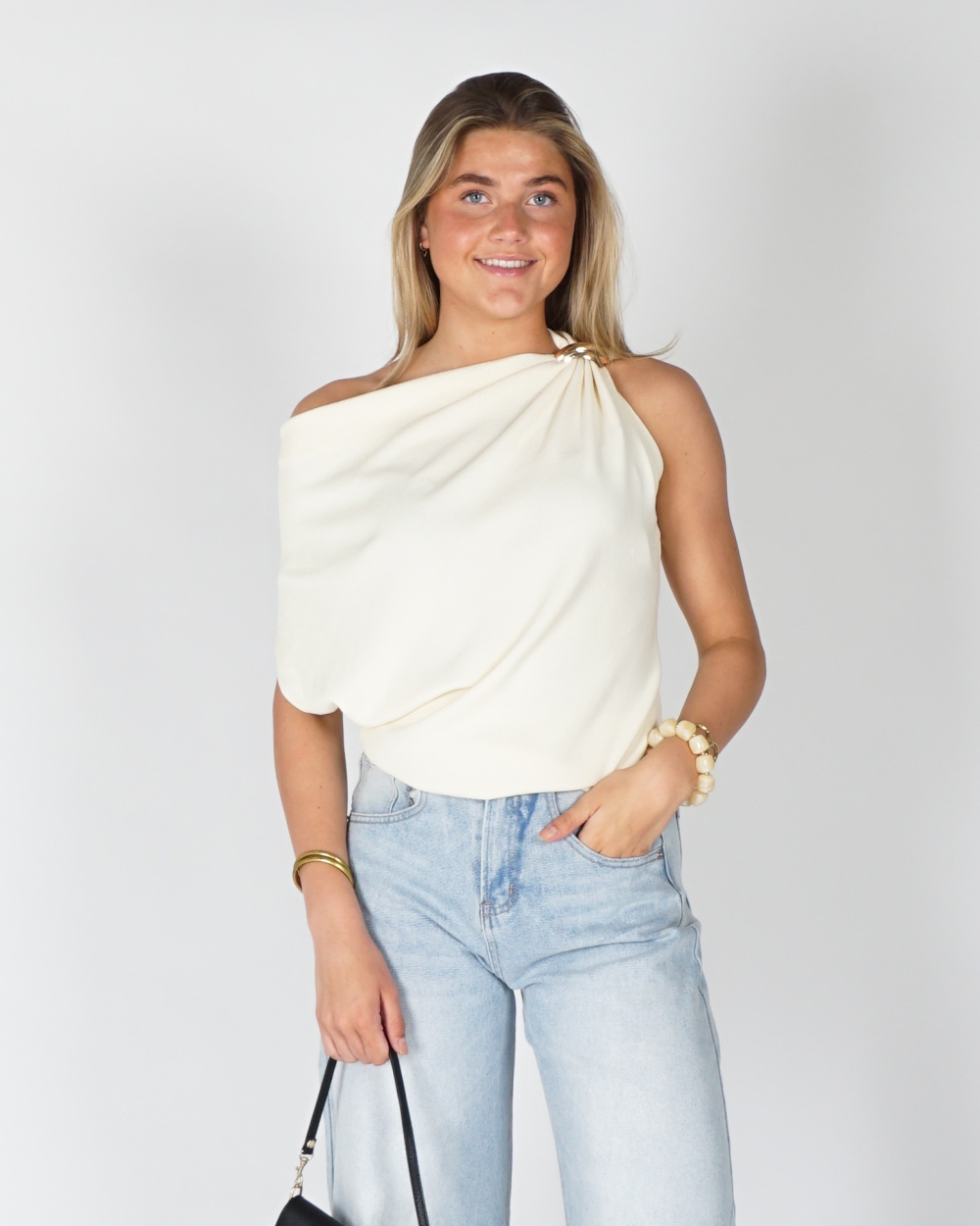 OFF SHOULDER TOP ECRU