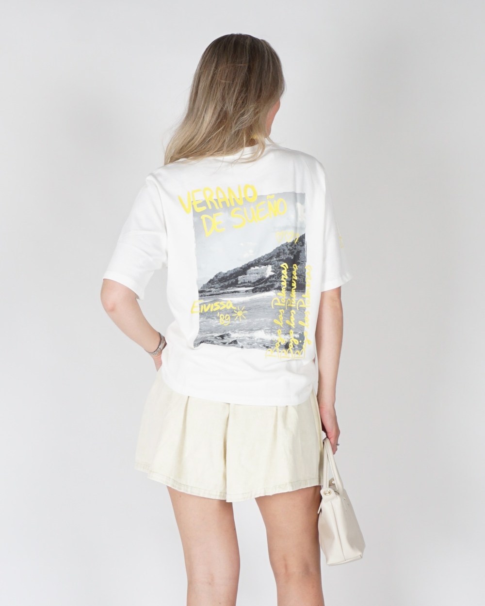 T-SHIRT 'VERANO DE SUENO' WIT