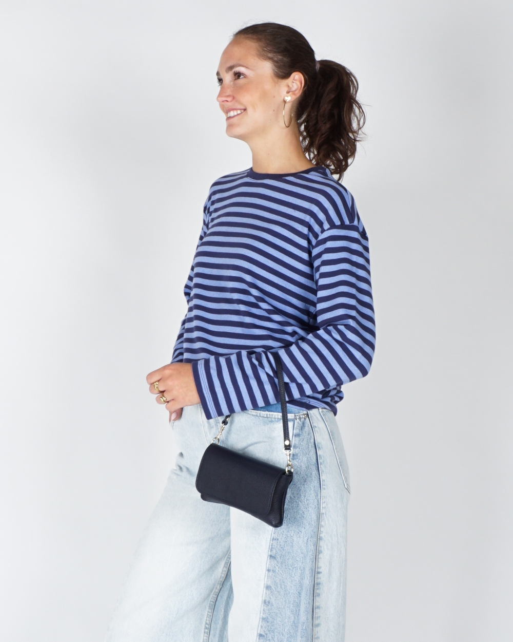 GESTREEPT T-SHIRT BLAUW