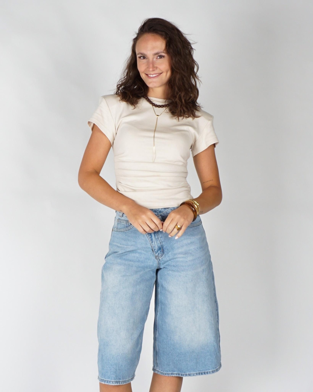Gossip FITTED T-SHIRT SHOULDERPADS Beige