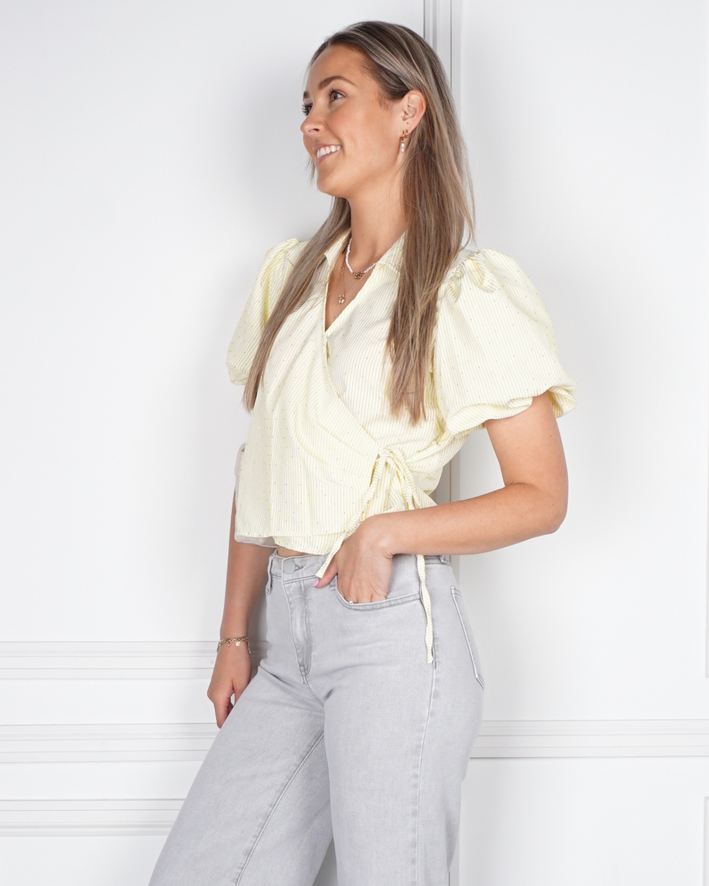 WIKKELBLOUSE STRIPE STRASS GEEL