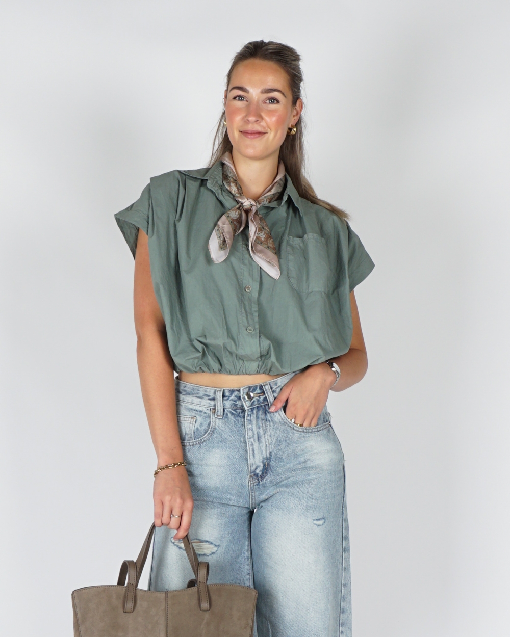BLOUSE MET BOXY FIT GROEN