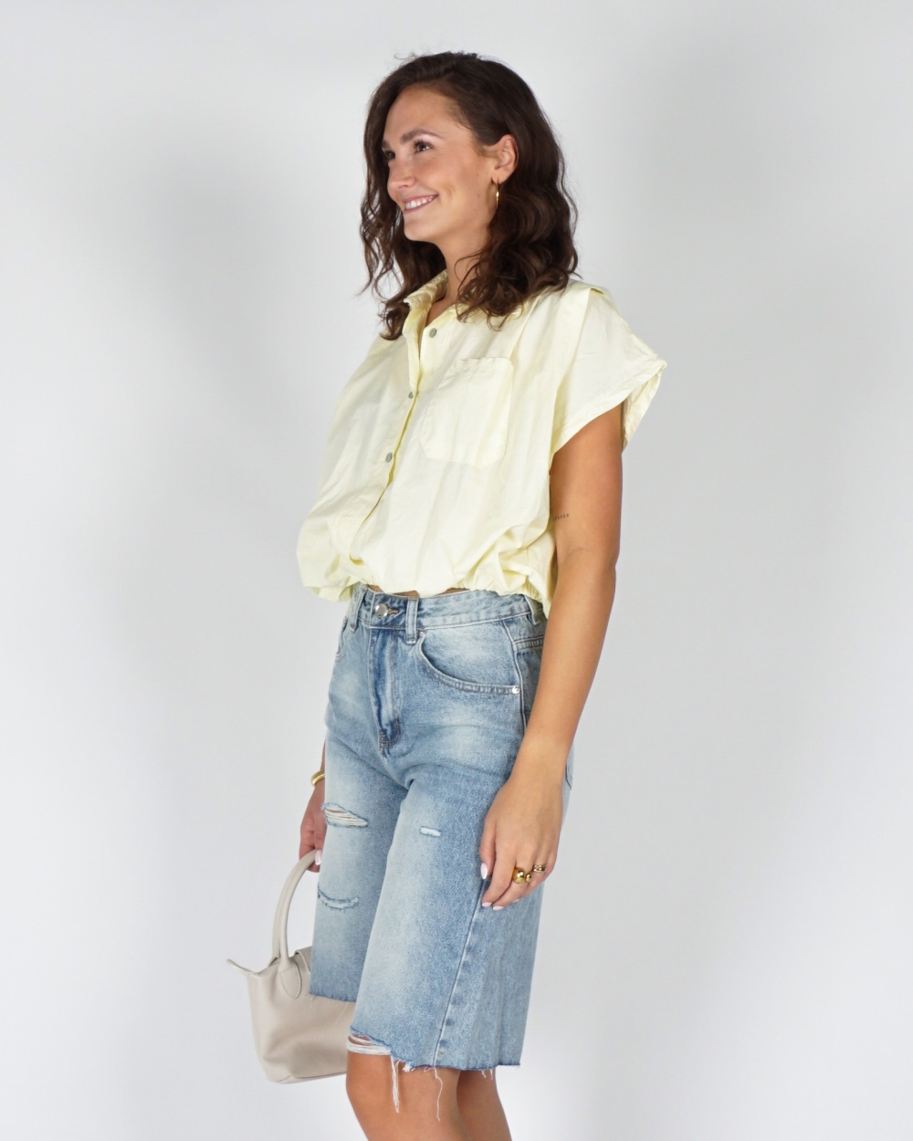BLOUSE BOXY FIT GEEL