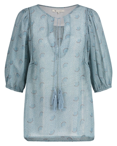 Nukus Nukus Blouses CECILE BLOUSE PRINT Lichtblauw