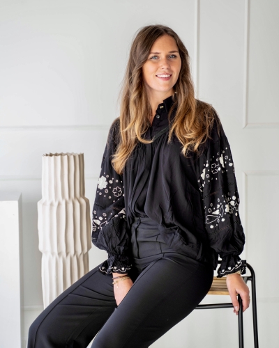 BLOUSE KARLEY ZWART