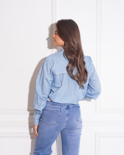 BLOUSE YASMIN LICHT BLAUW