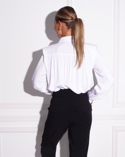 BLOUSE MET SCHOUDERVULLING WIT