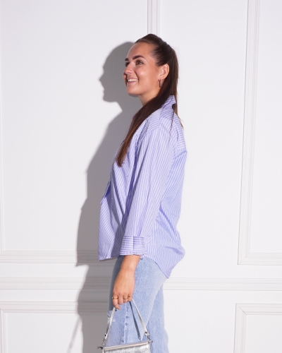 GESTREEPTE BLOUSE MET STRASS