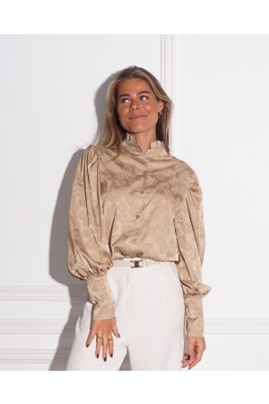 Beige 