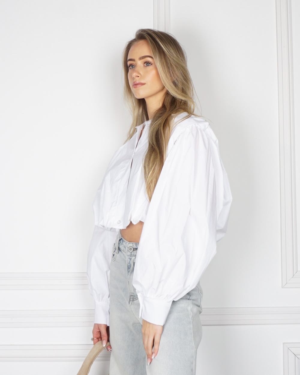 CROPPED BASIC BLOUSE WIT