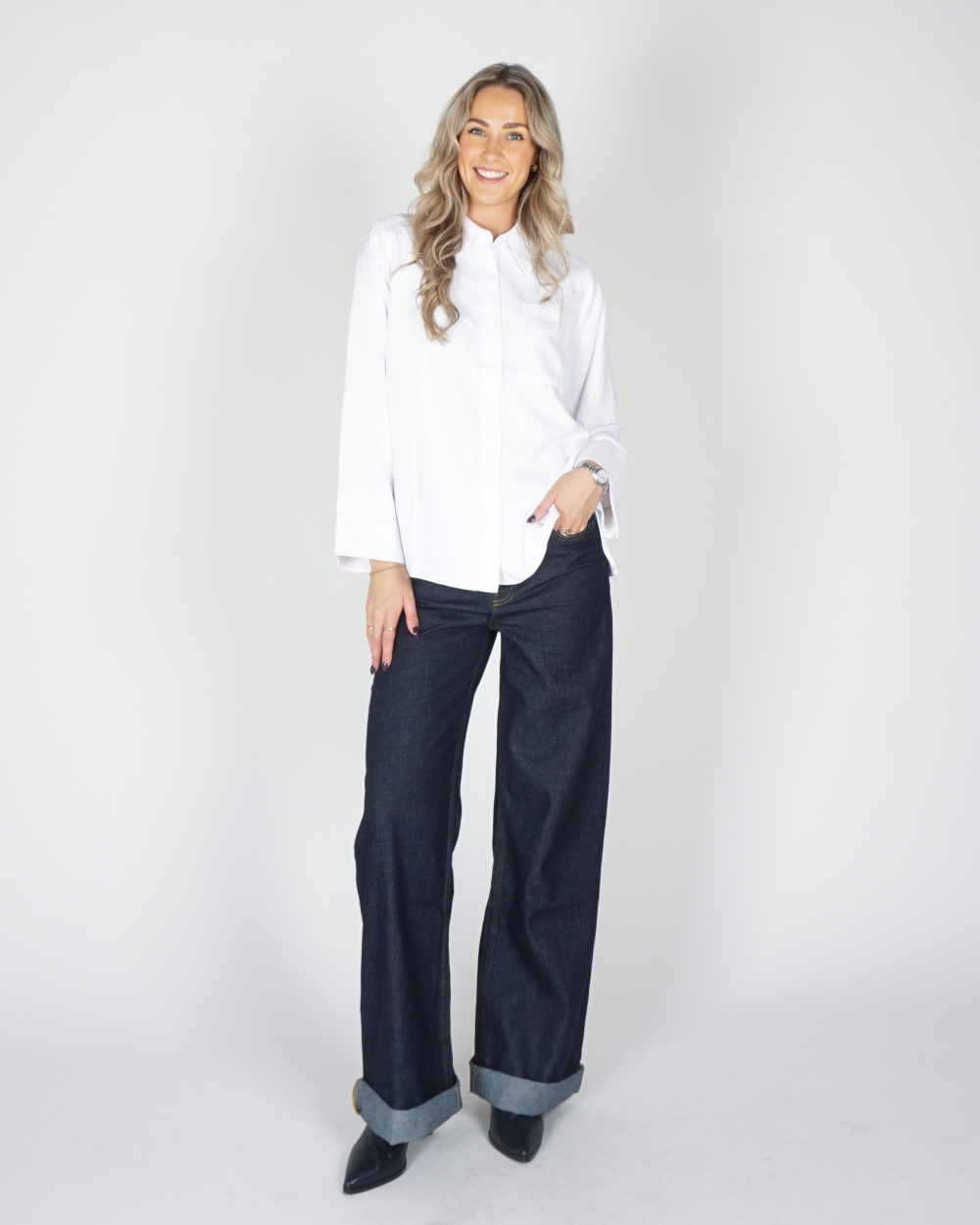 OVERSIZED BLOUSE WIT