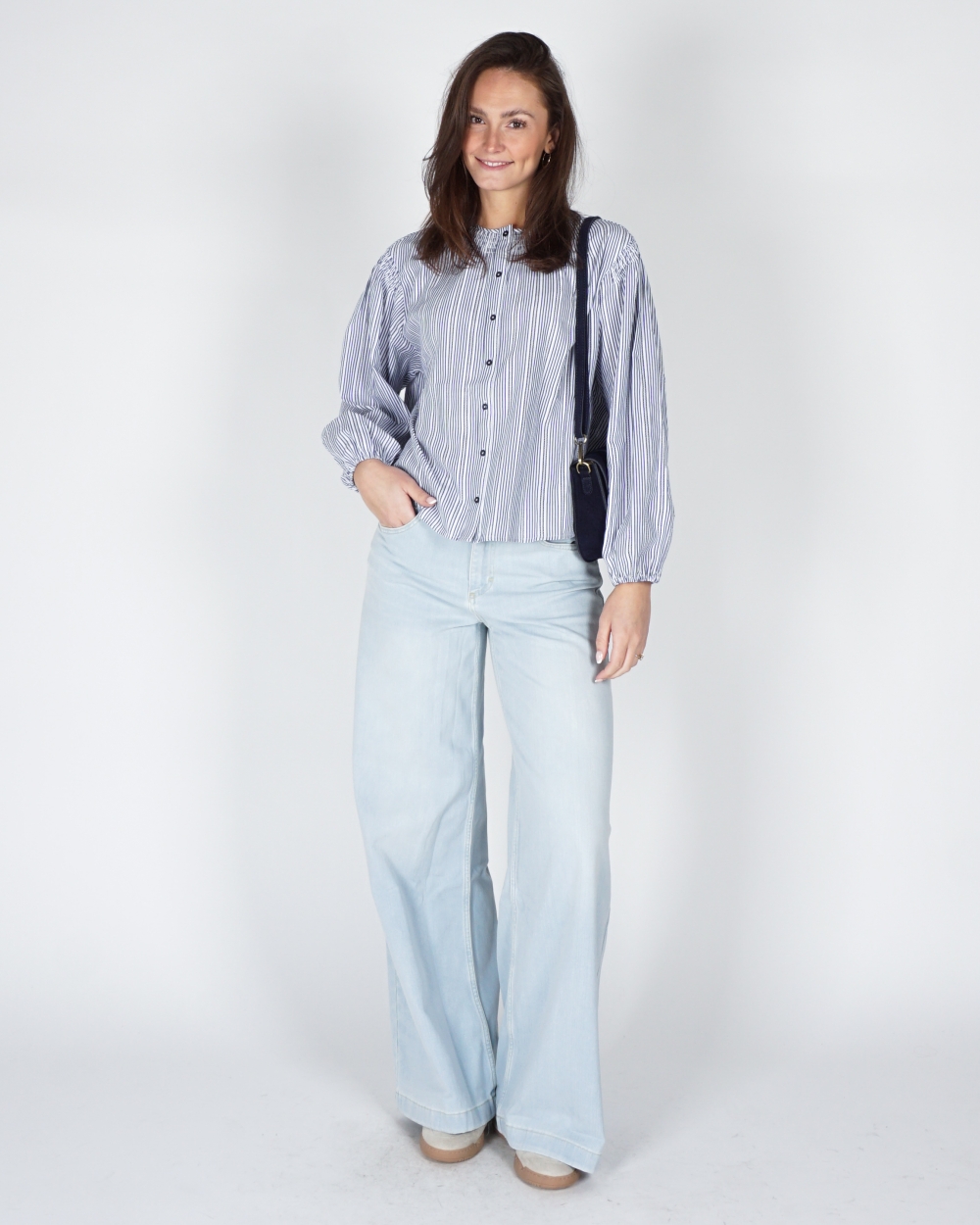GESTREEPTE BLOUSE BLAUW