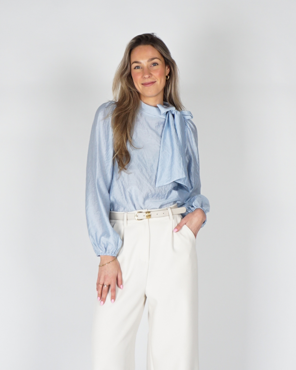 BLOUSE SELENE LICHTBLAUW