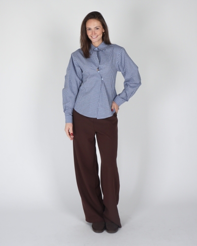 GETAILLEERDE BLOUSE RUIT BLAUW/BRUIN