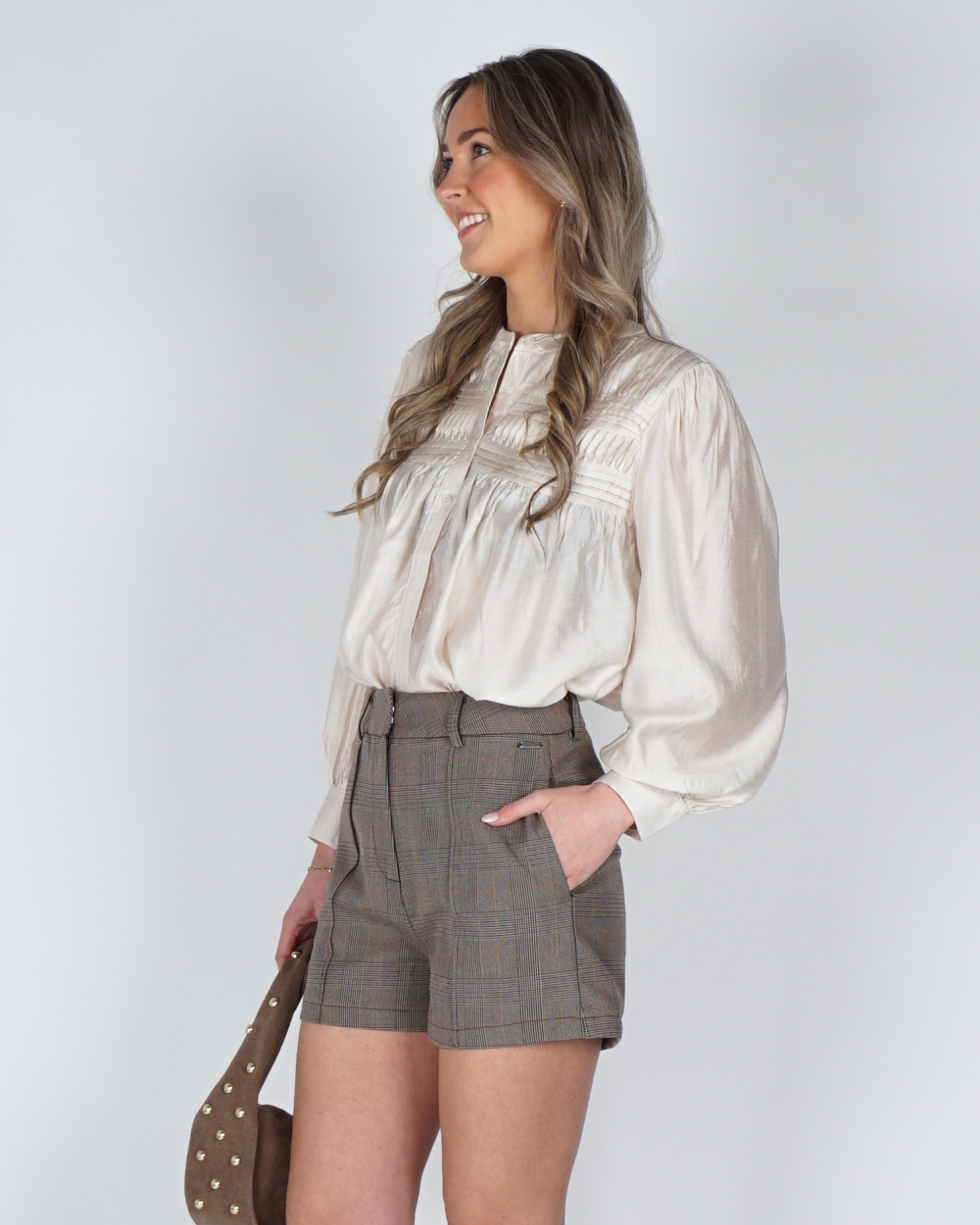 BLOUSE MET DETAILS BEIGE
