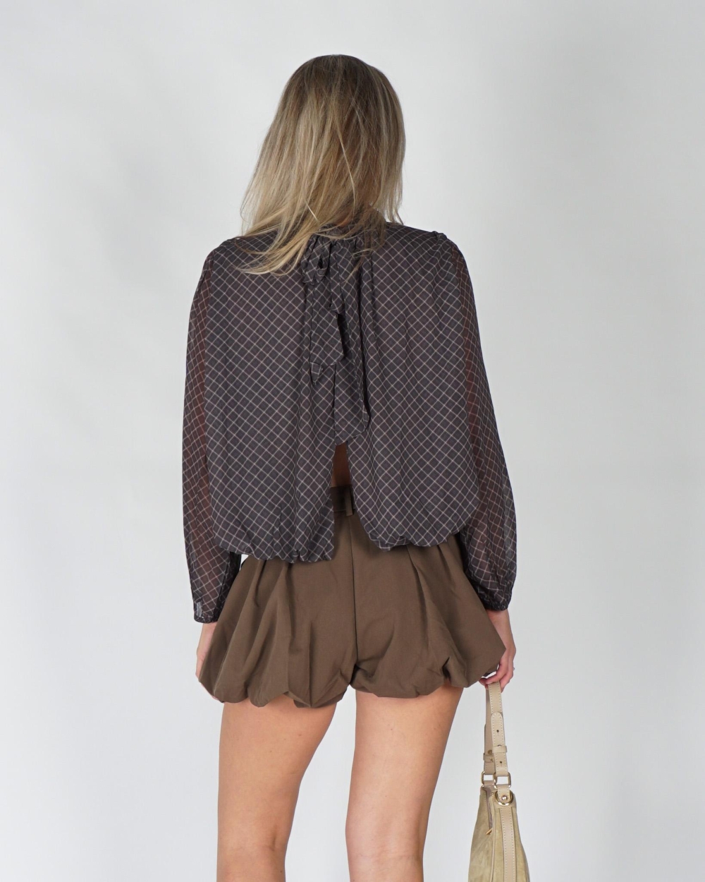Gossip FLOWY CHECK BLOUSE BALLON FIT Bruin