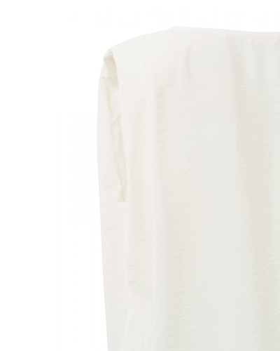 GEWEVEN TOP MET SCHOUDERDETAIL WIT
