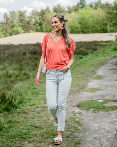 YAYA LINNEN TOP MET V-HALS PEACH