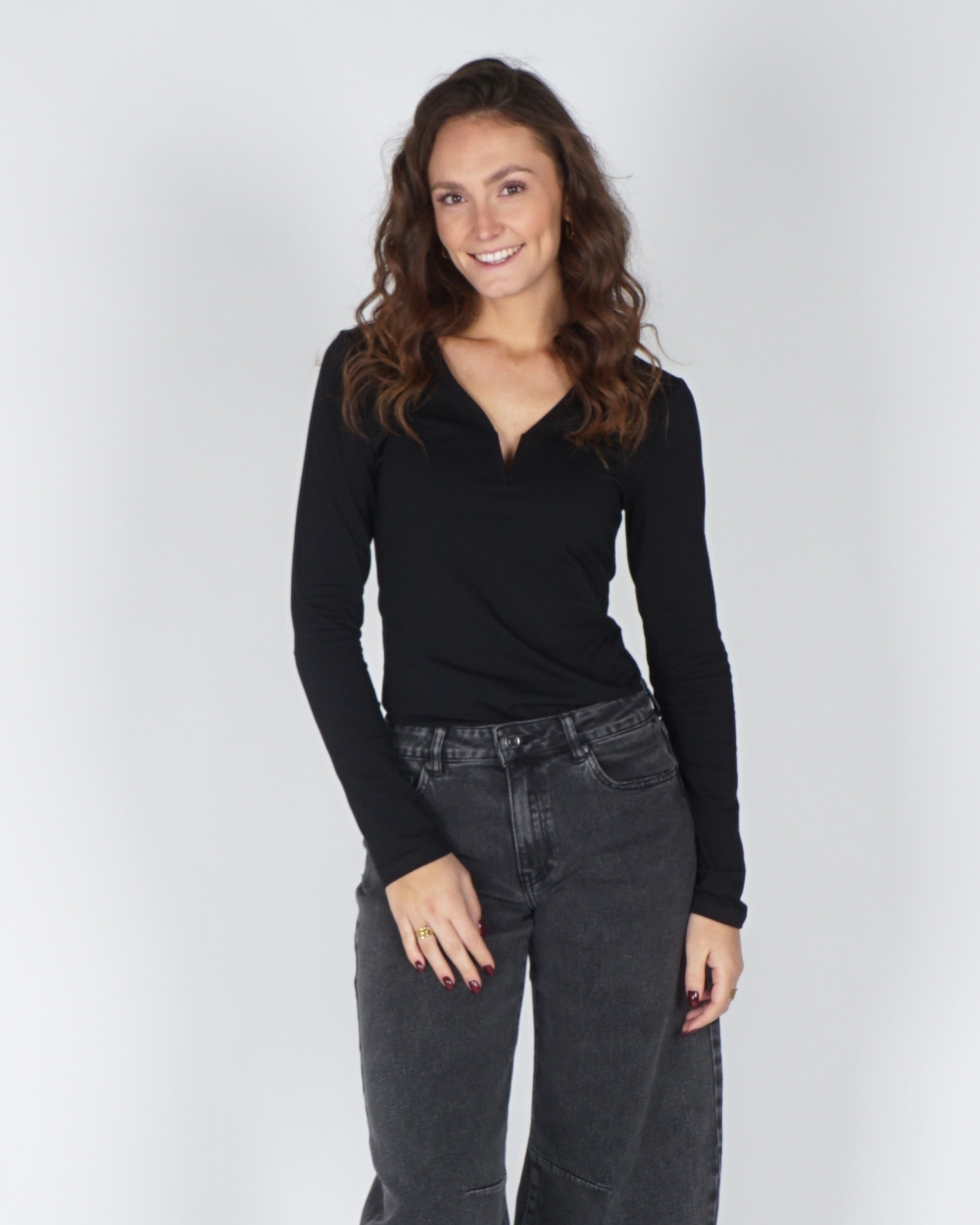 TOP ZOHRA ZWART