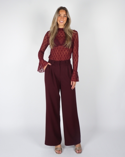 KANTEN TOP KAYA BORDEAUX