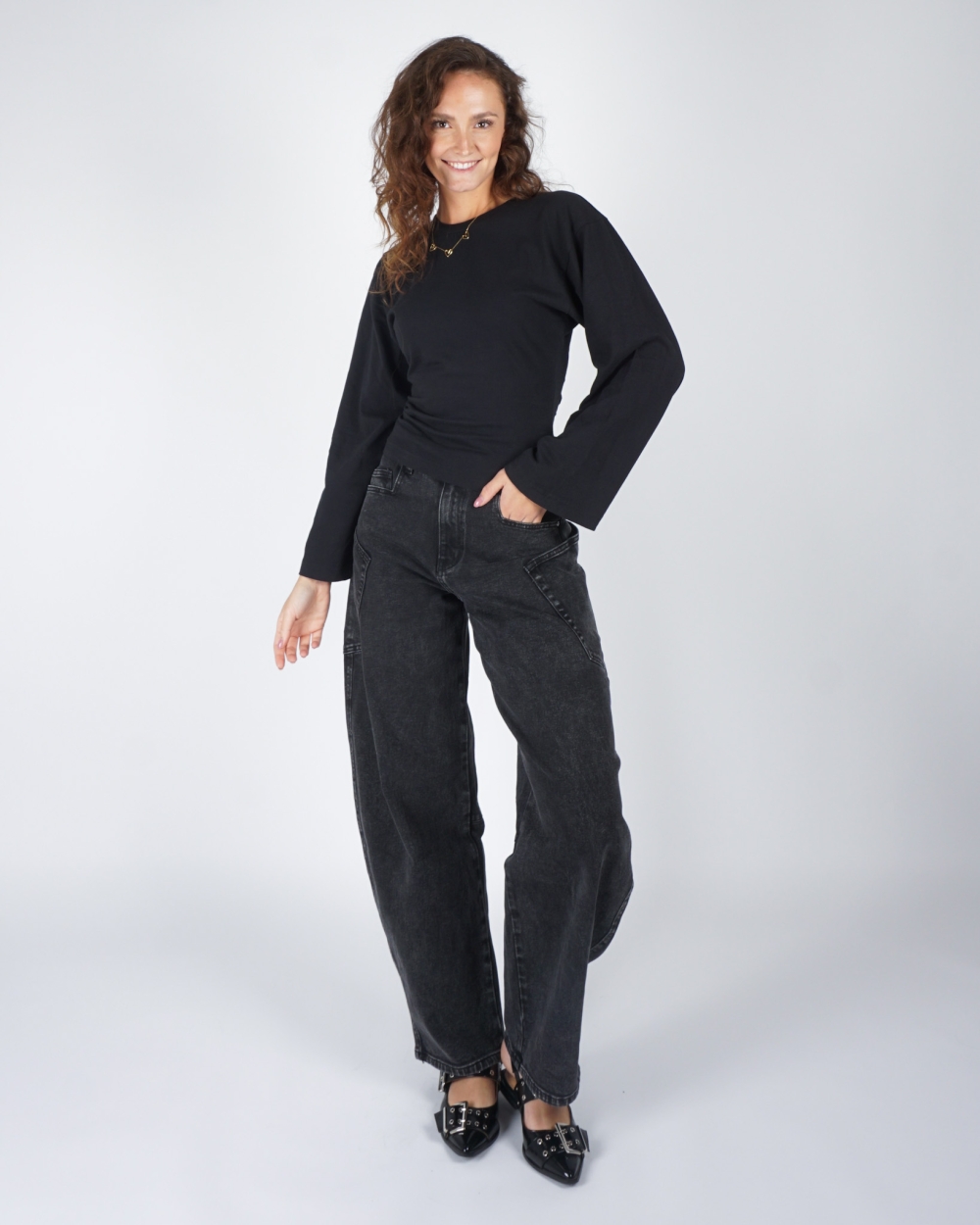 LONGSLEEVE PASKA ZWART